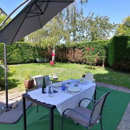 A La "Georgette" Et Son Jardin Avec Parking Apartman Villers-sur-Mer Kültér fotó