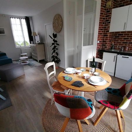 A La "Georgette" Et Son Jardin Avec Parking Apartman Villers-sur-Mer Kültér fotó