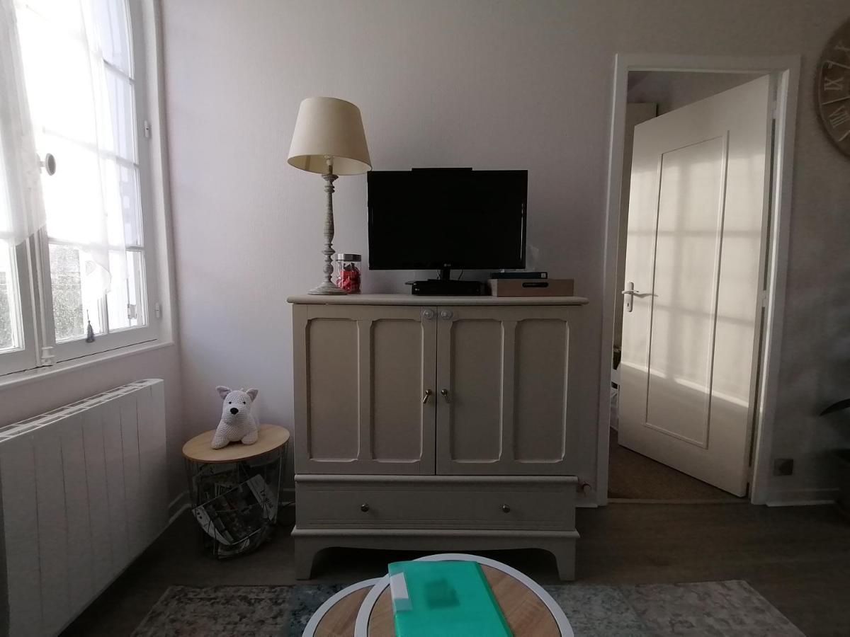 A La "Georgette" Et Son Jardin Avec Parking Apartman Villers-sur-Mer Kültér fotó