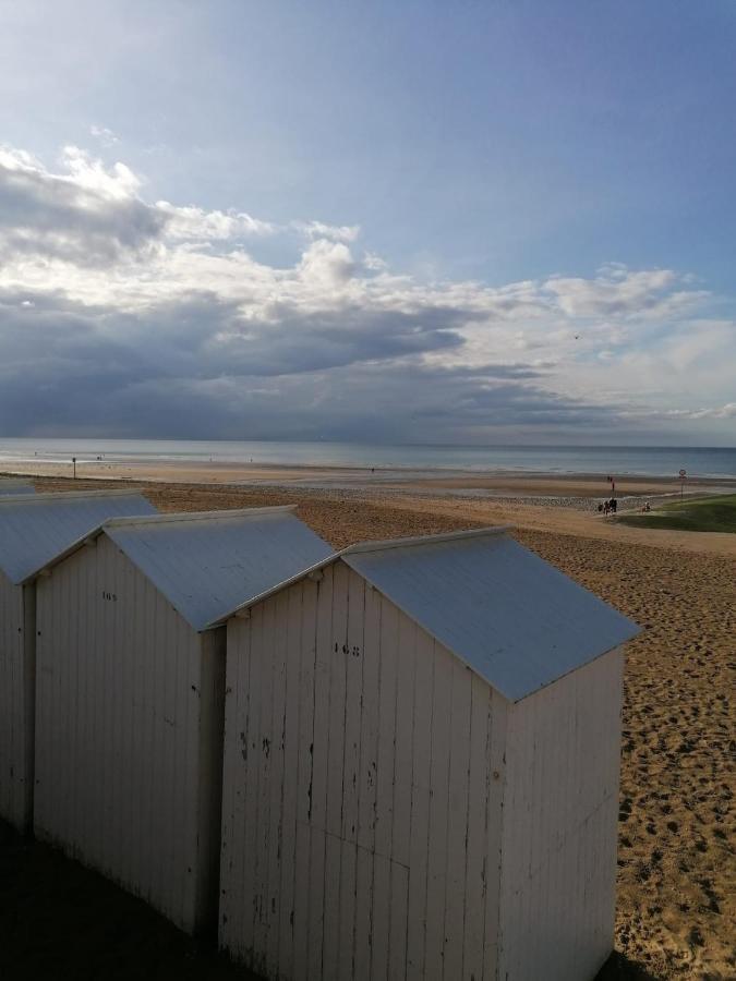 A La "Georgette" Et Son Jardin Avec Parking Apartman Villers-sur-Mer Kültér fotó