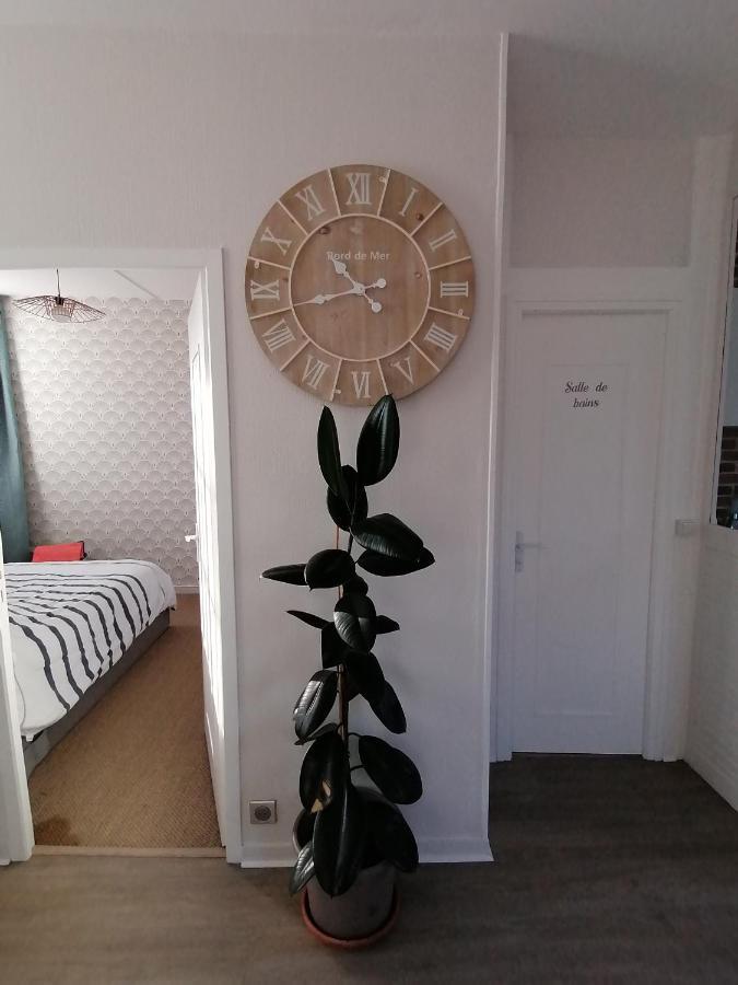A La "Georgette" Et Son Jardin Avec Parking Apartman Villers-sur-Mer Kültér fotó